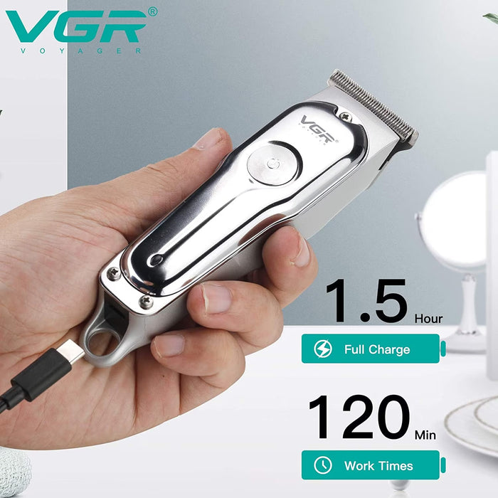 Aparat de tuns VGR V-071, 5W, 3 Distantiere, Incarcare USB, Acumulator 600mAh, Argintiu