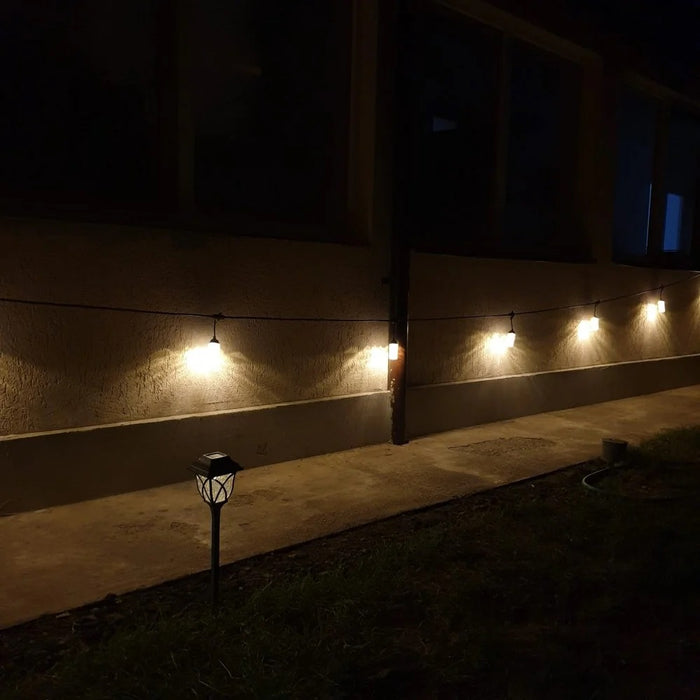 Лека гирлянда за екстериор, 10 LED крушки, IP44, гореща бяла светлина, дълга 10 м