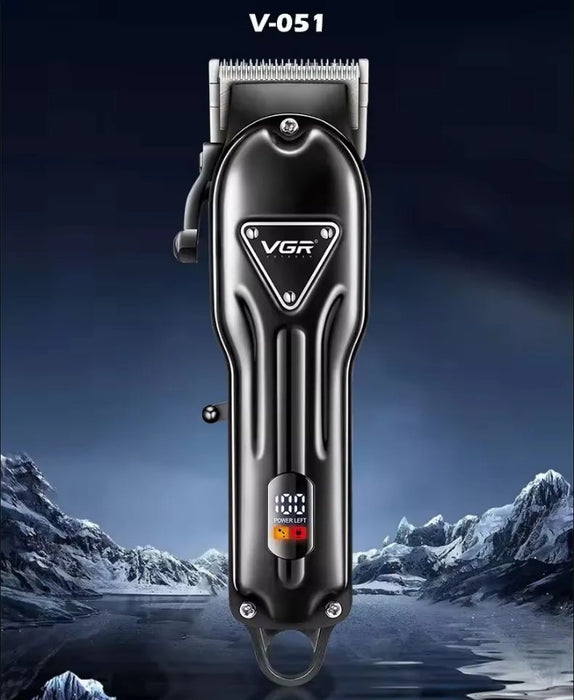 Vgr V-051 trimmer, hordozható, vezeték nélküli, 5W, USB, acél penge, 4 vezetőfej, fekete