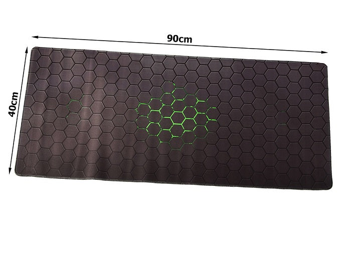 Mouse pad pentru gaming, Material flexibil si durabil, Dimensiuni 90x40 cm