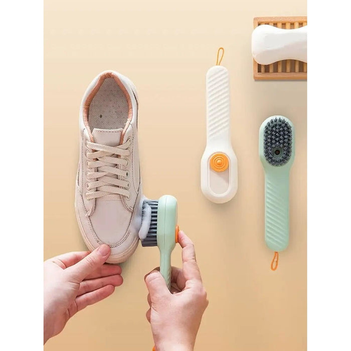 Perie pentru curatarea pantofilor sau hainelor cu recipient pentru detergent, plastic si cauciuc, 19 cm