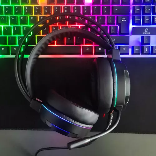 Casti gaming cu microfon si iluminare RGB, Negru